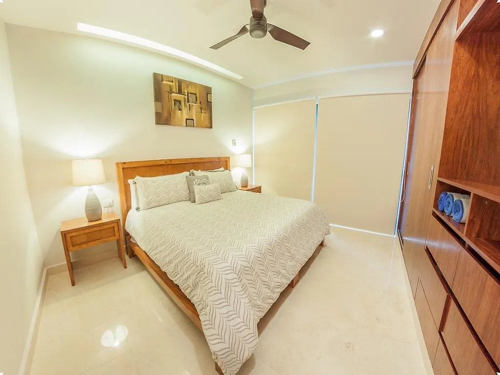 Luxurious 2Br Condo Surrounded By Nature By Happy Address 0*, Playa del Carmen