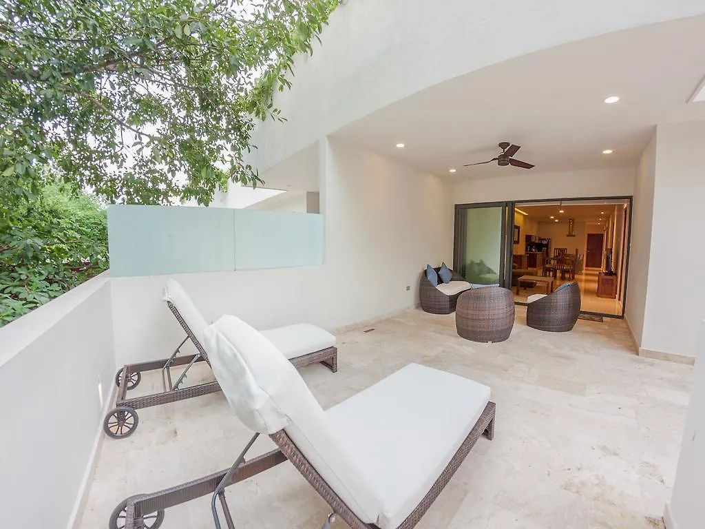 Luxurious 2Br Condo Surrounded By Nature By Happy Address Apartment