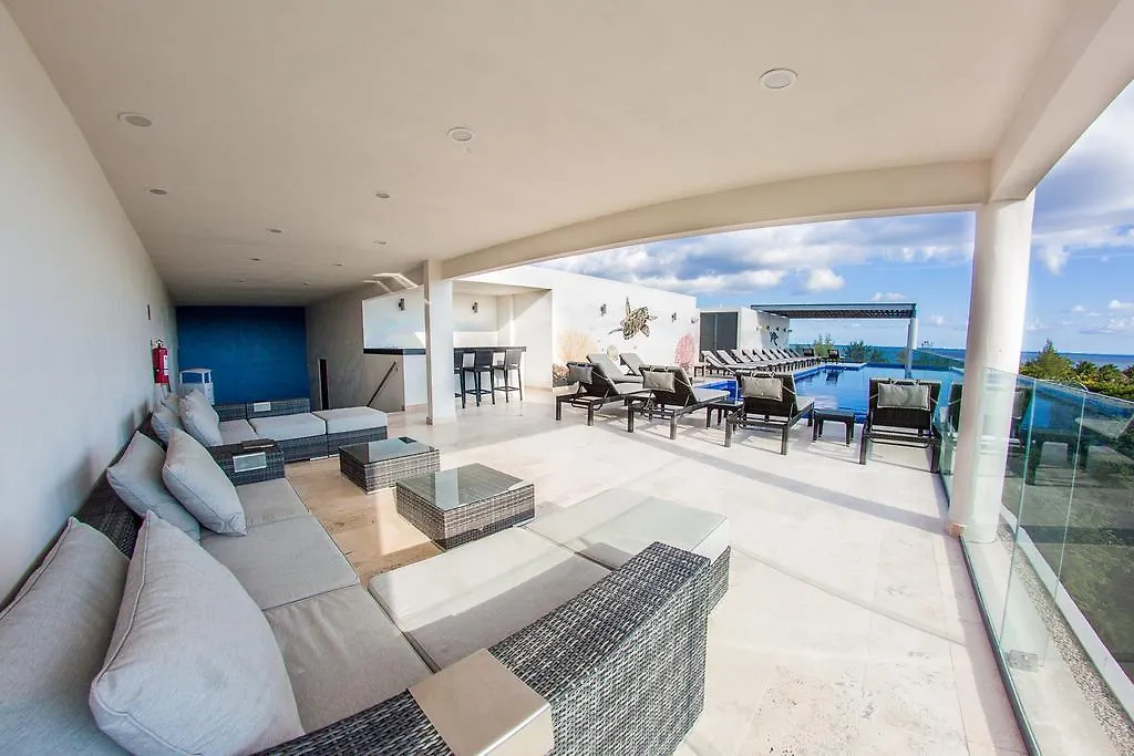 Apartment Luxurious 2Br Condo Surrounded By Nature By Happy Address